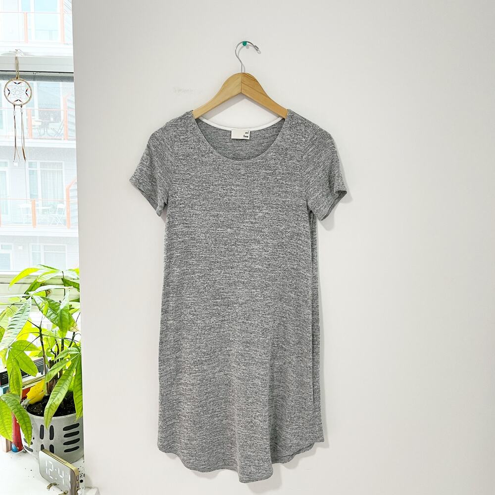Aritzia Wilfred Free Gray Knit Dress Size Small